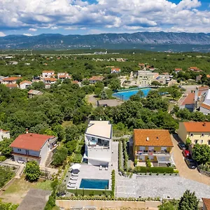 appartments-adriatic.primorje-gorskikotar.com/